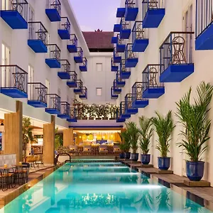 Kampi Hotel